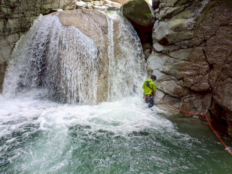 飛び込みからのエイドトラバース。トーテム最高。